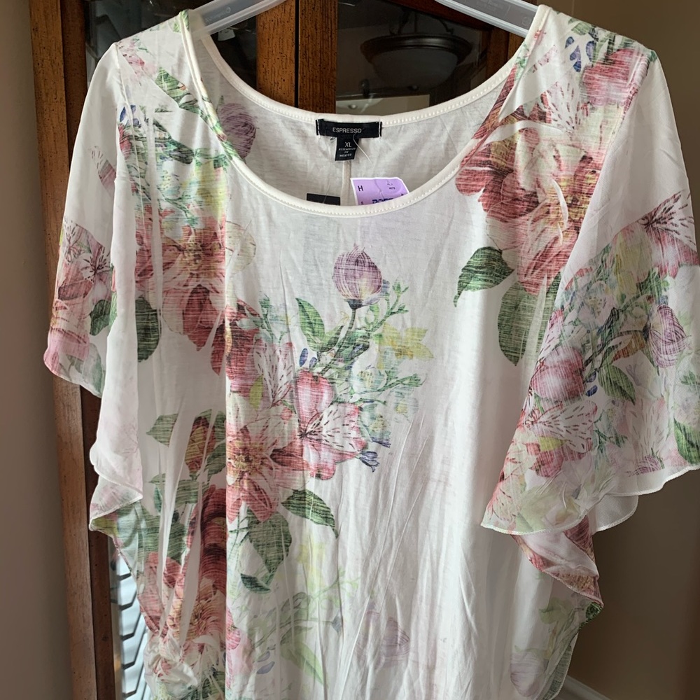 Women’s blouse